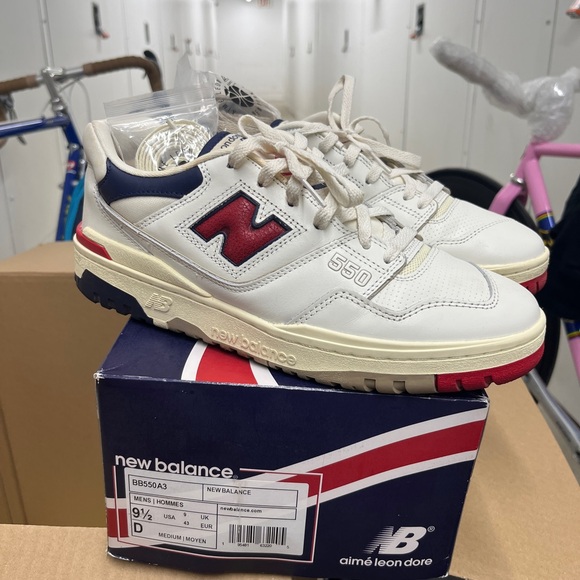 New Balance 550 Cream and Red Sneakers AIME LEON DORE - Picture 1 of 1